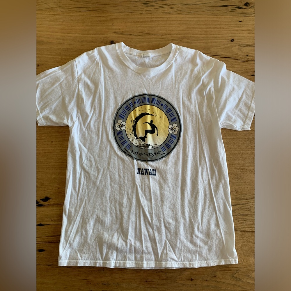 Hanes Large Men’s Lifestyle Hawaii Tee Shirt White Short‎ Sleeve Preloved